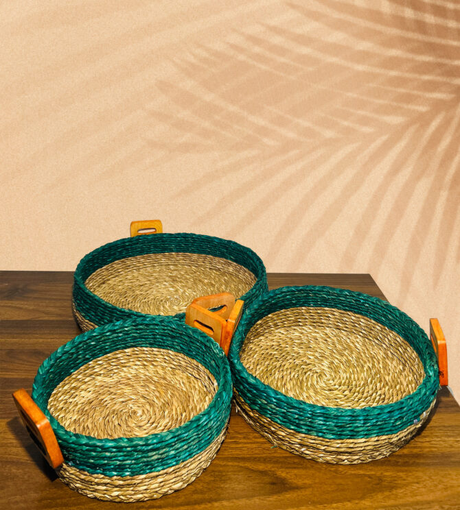 Handmade Sabai Grass Basket with a Wooden Handle - Natural and Green